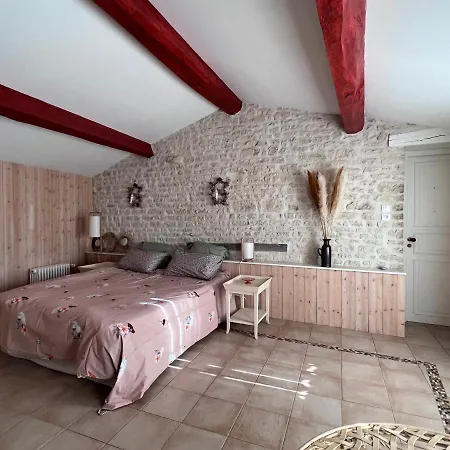 Le Puits Sainte Claire Oda ve Kahvaltı