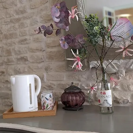 Le Puits Sainte Claire Couette-café Courçon