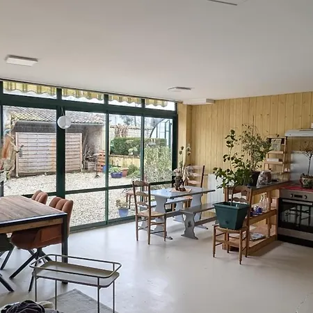 Le Puits Sainte Claire Courçon